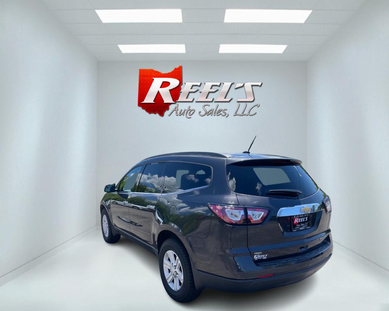 2014 Gray /Black Chevrolet Traverse 2LT AWD (1GNKVHKD9EJ) with an 3.6L V6 DOHC 24V engine, 6-Speed Automatic transmission, located at 11115 Chardon Rd. , Chardon, OH, 44024, (440) 214-9705, 41.580246, -81.241943 - Photo#7